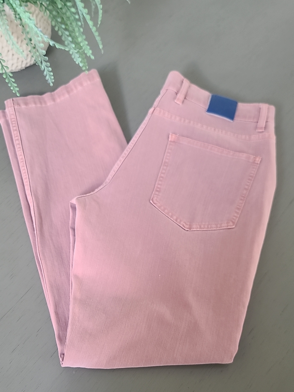Mugsy Women's  Pink Jeans - Classic Fit